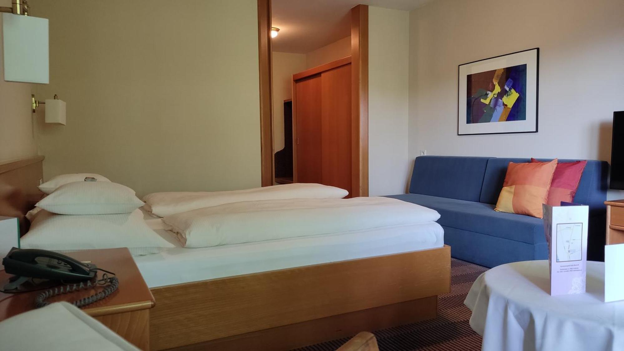 Hotel Gasthof Kroenele Лустенау Екстер'єр фото