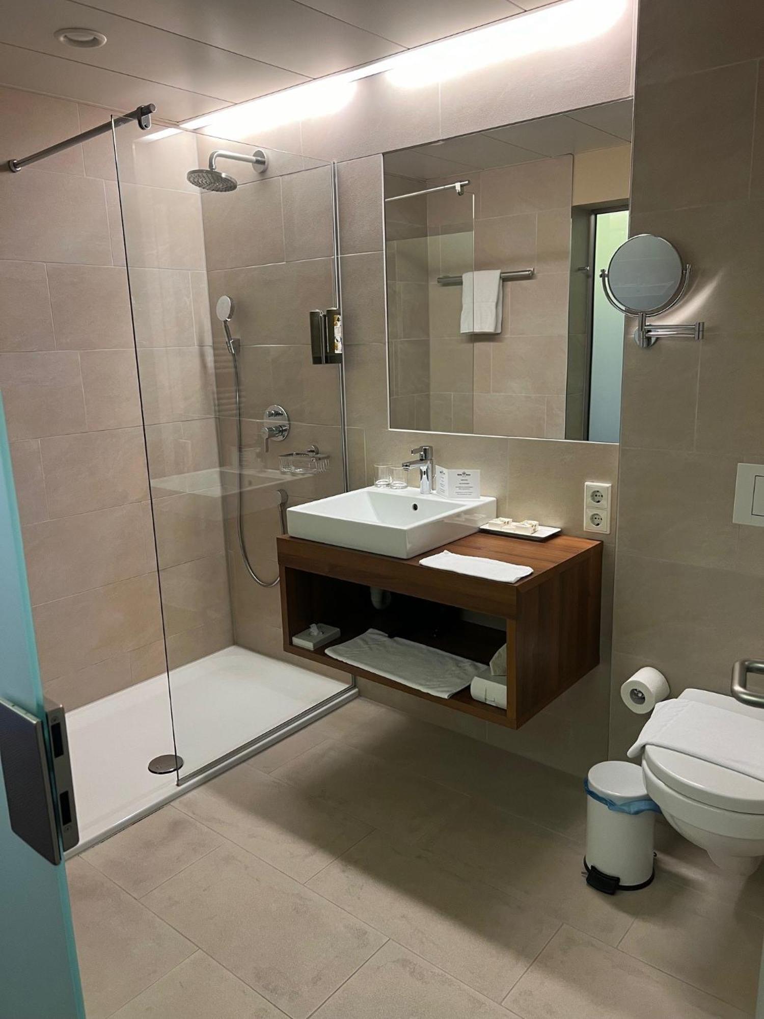 Hotel Gasthof Kroenele Лустенау Екстер'єр фото